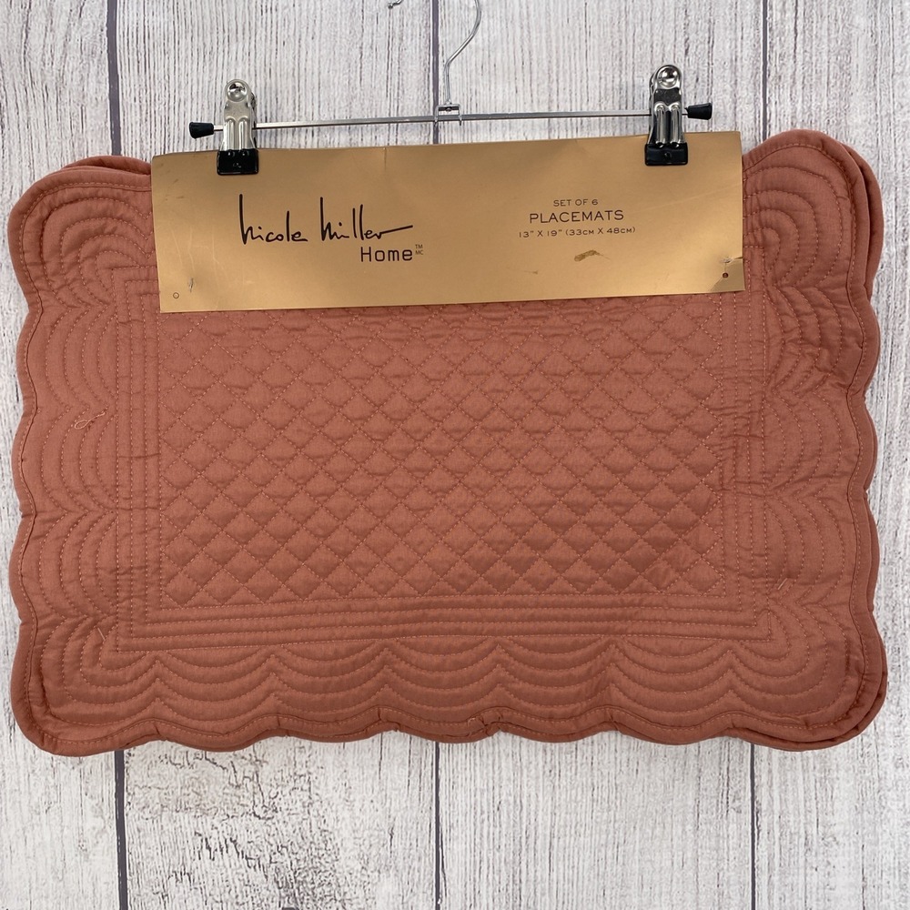 Nicole Miller Placemats (Set of 6) Dusty Rose Terracotta Quilted Diamond Holiday